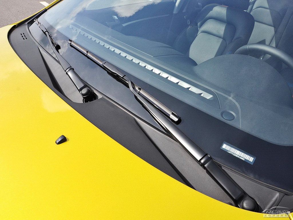 新帝豪車身外觀圖片