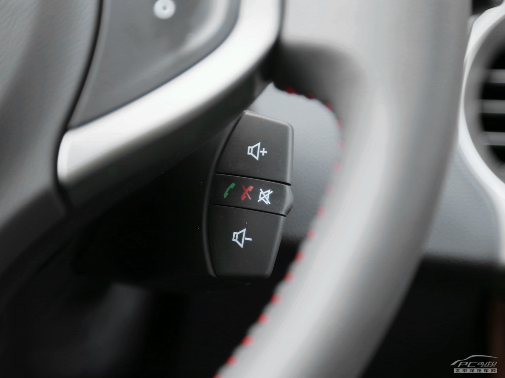 科雷傲(進(jìn)口)內(nèi)飾高清大圖