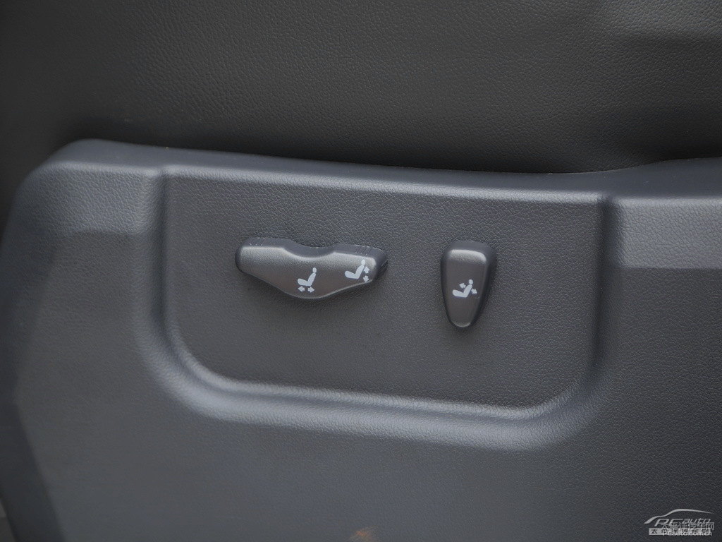 ׿װ(M)΃(ni)DƬ