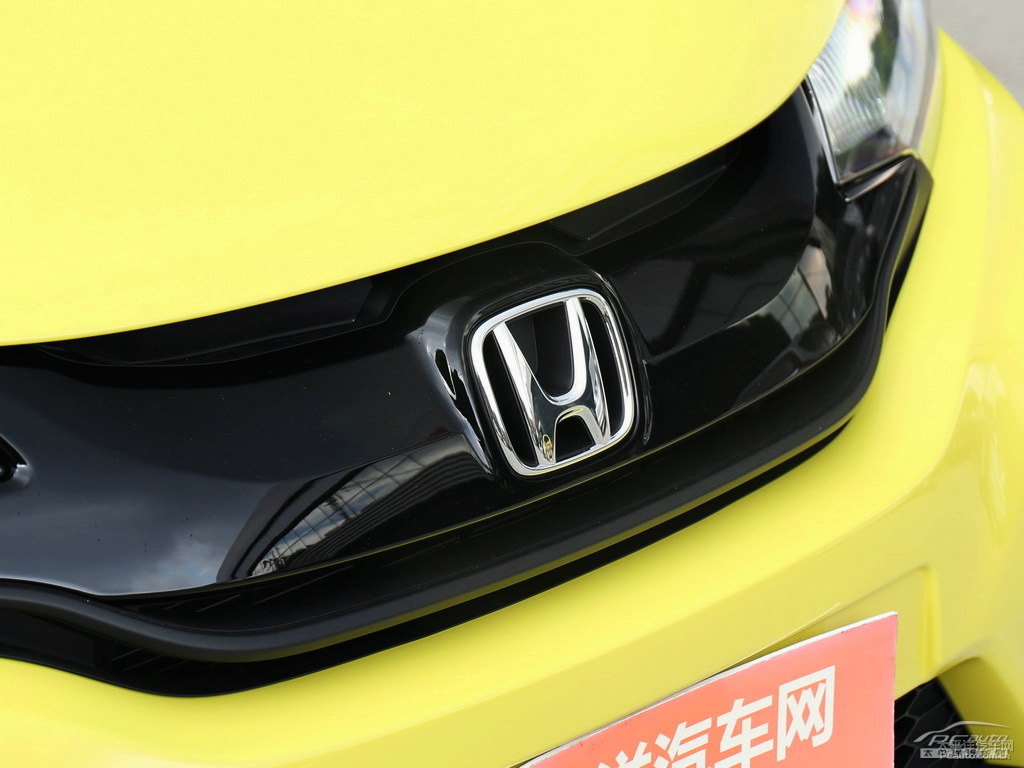 新月黃飛度車頭外觀圖片