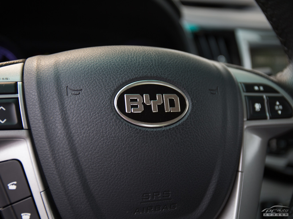 速銳內(nèi)飾高清大圖