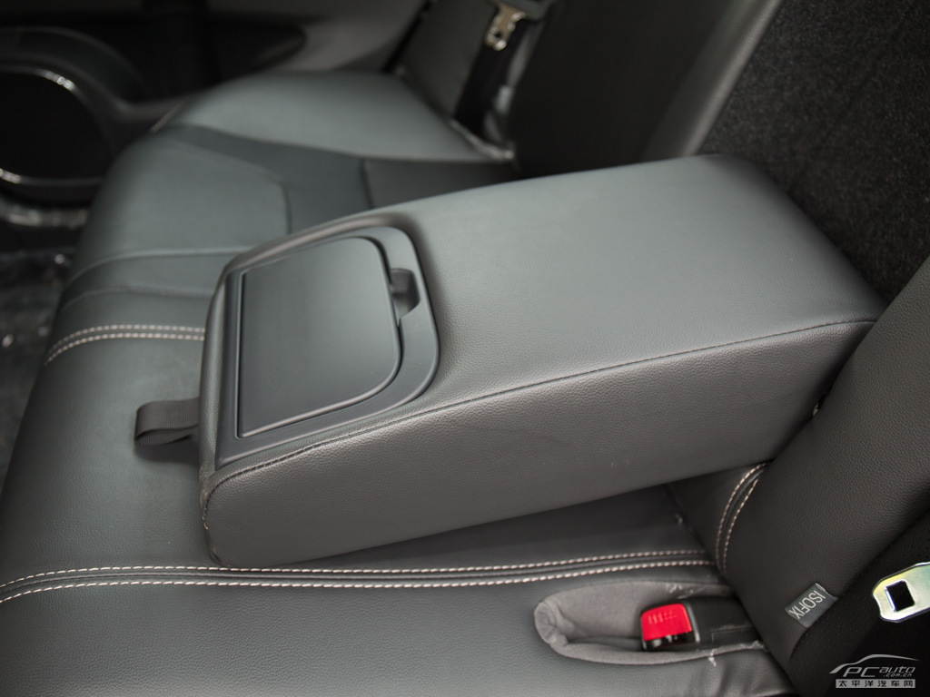 速銳內(nèi)飾高清大圖