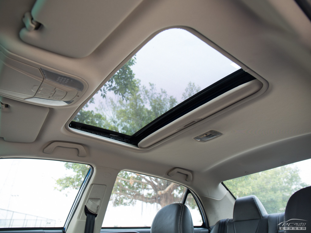 速銳內(nèi)飾高清大圖