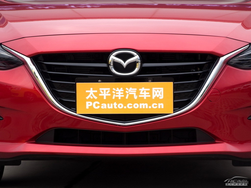 魂動紅馬自達3 昂克賽拉車頭外觀圖片