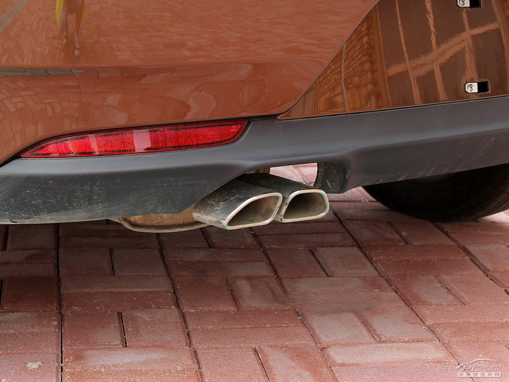 寶駿610外觀高清大圖