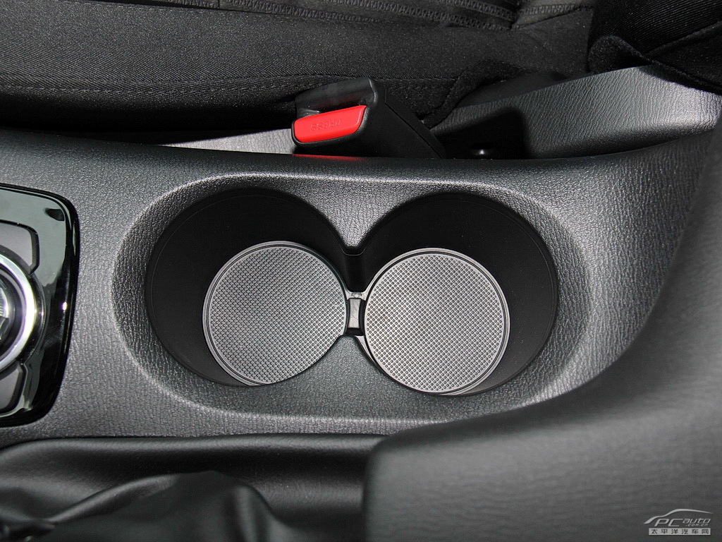 馬自達3 昂克賽拉空間高清大圖