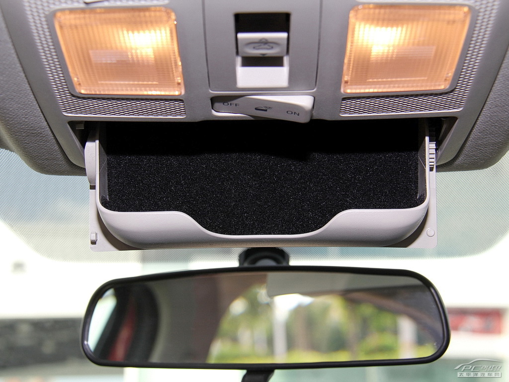 馬自達(dá)3 昂克賽拉空間高清大圖