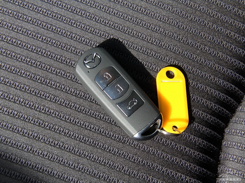 馬自達3 昂克賽拉細節(jié)高清大圖