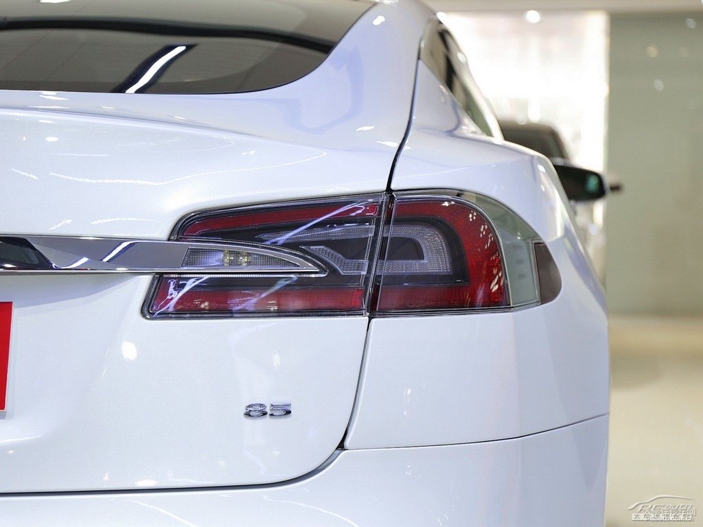 Model S܇β^DƬ