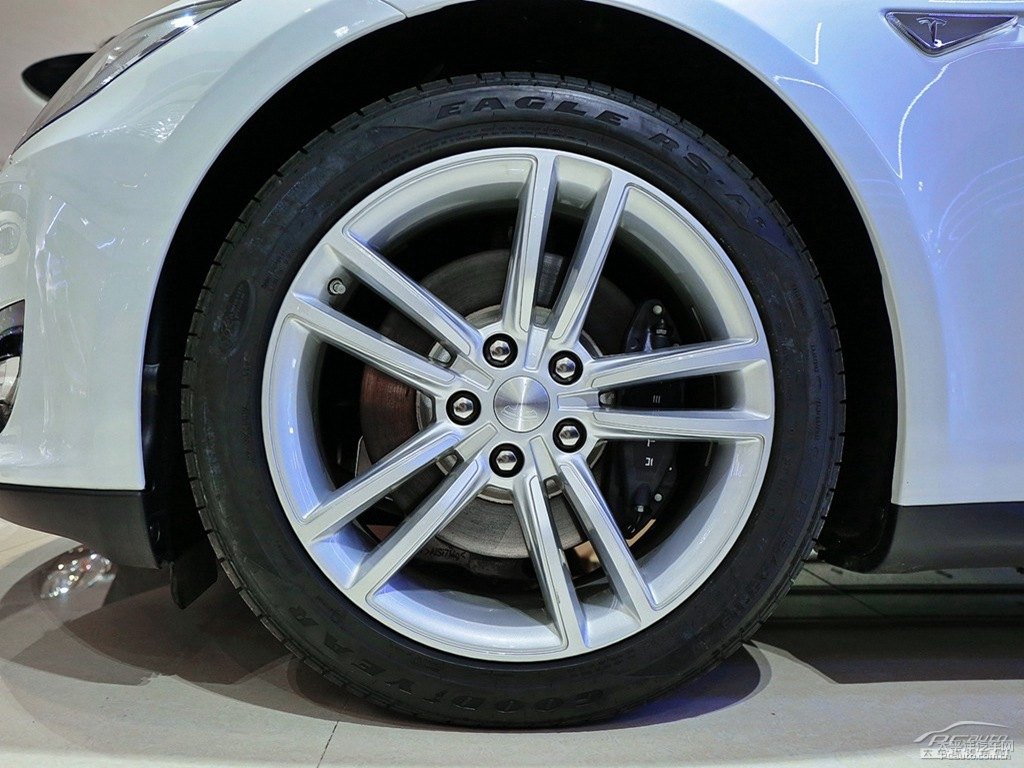 Model S܇^DƬ
