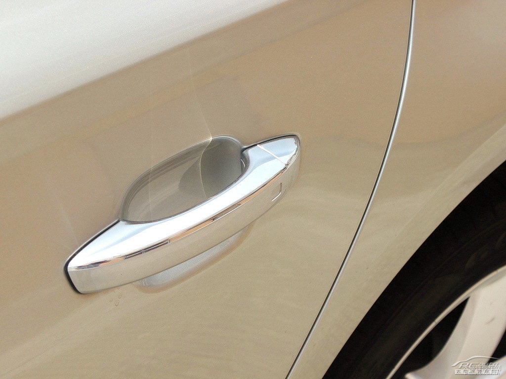 奧迪A8L車身外觀圖片