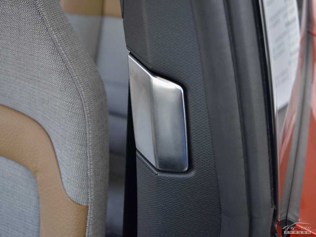 寶馬i3(進口)內(nèi)飾高清大圖