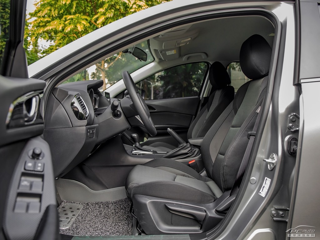 馬自達(dá)3 昂克賽拉空間高清大圖