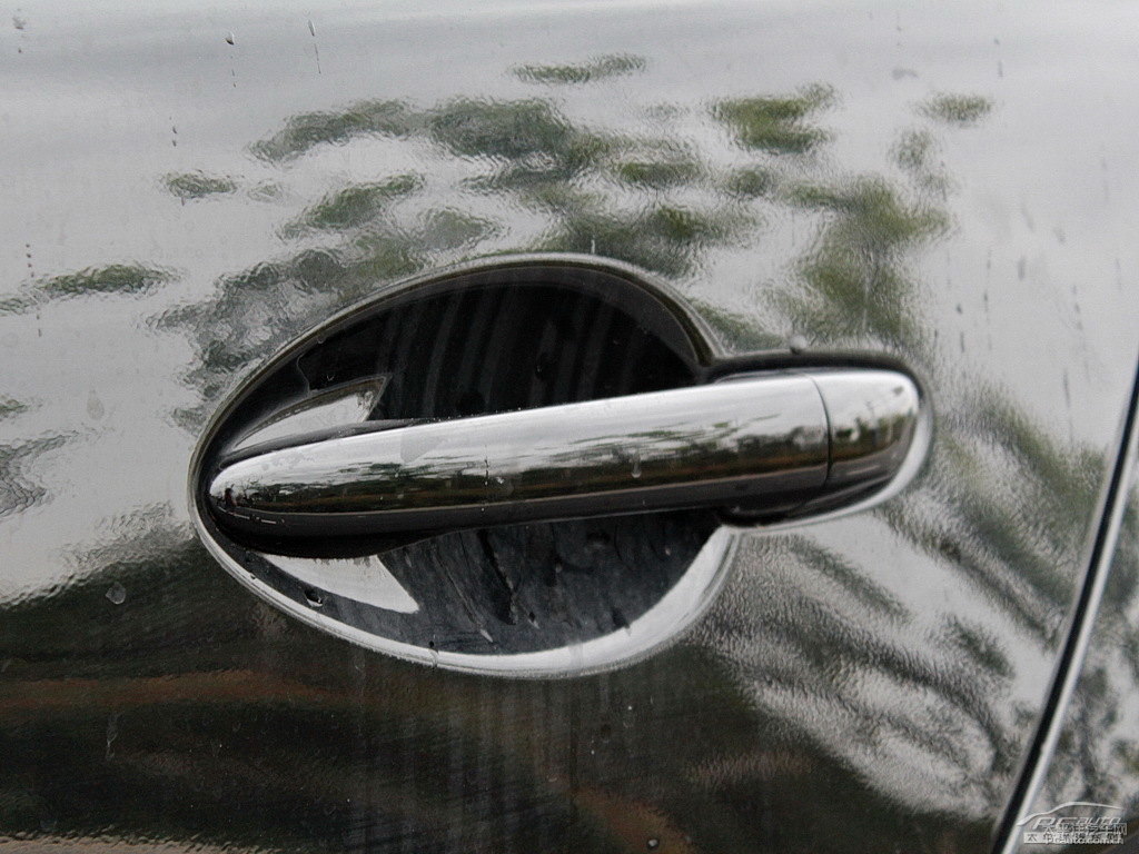 雅士黑馬自達(dá)3 昂克賽拉車(chē)身外觀圖片