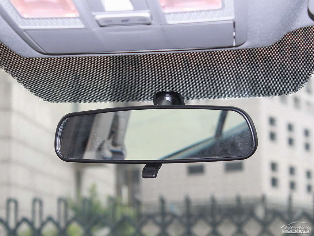 雅士黑馬自達(dá)3 昂克賽拉車廂內(nèi)飾圖片