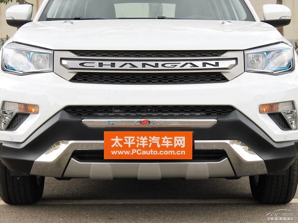 長(zhǎng)安CS75外觀高清大圖
