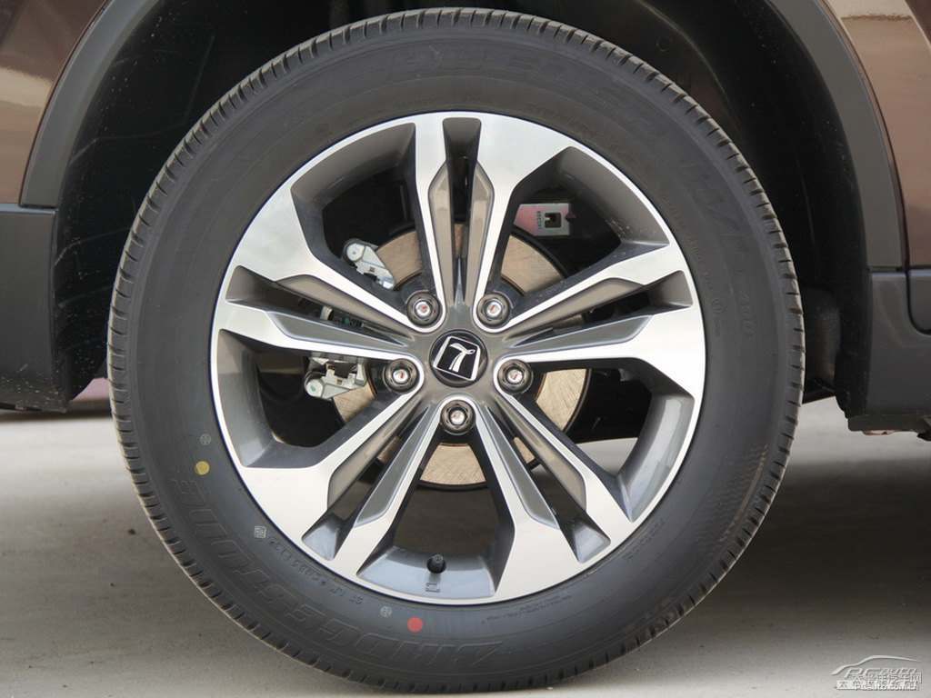 ǹ̴{ǽ݃(yu)6 SUV܇^DƬ