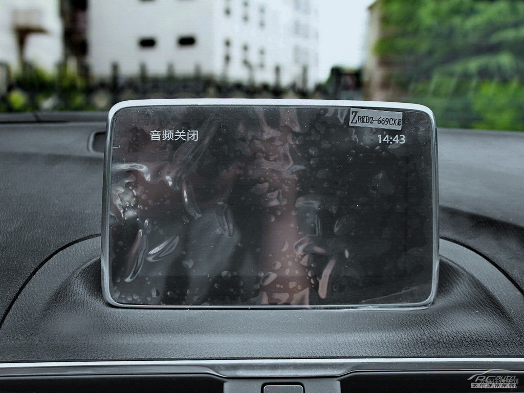 琉璃棕馬自達(dá)3 昂克賽拉中控內(nèi)飾圖片