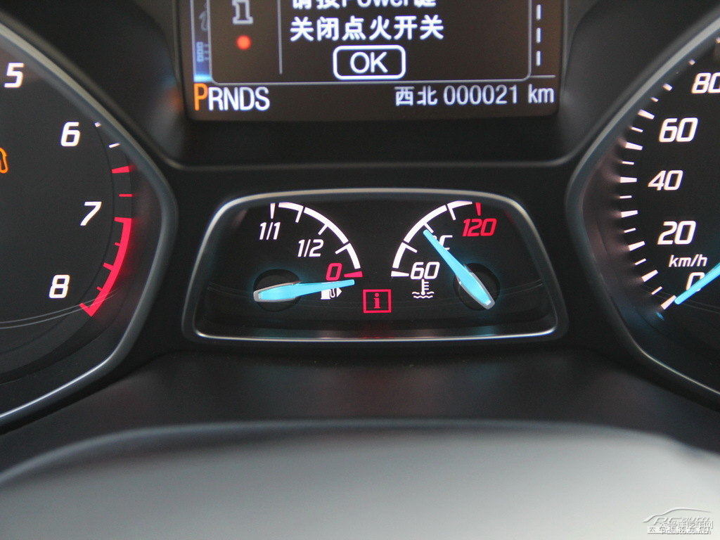 魅影灰翼虎中控內(nèi)飾圖片