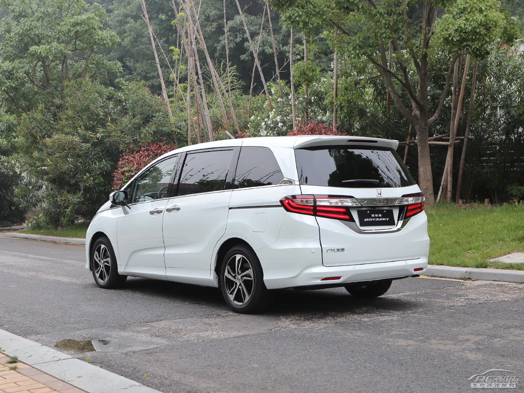 珍珠白奧德賽整車外觀外觀圖片