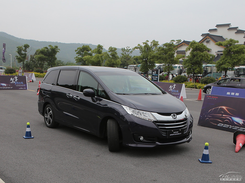 星空藍(lán)奧德賽整車外觀外觀圖片