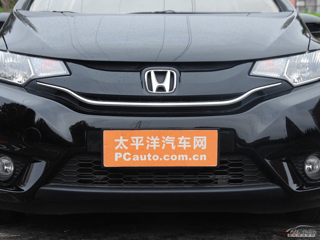 奧夫特黑飛度車頭外觀圖片