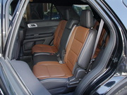 2013款 3.5L 四驅(qū)尊享型 2013款 3.5L 四驅(qū)尊享型