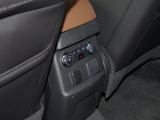 2013款 3.5L 四驅(qū)尊享型 2013款 3.5L 四驅(qū)尊享型