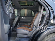 2013款 3.5L 四驅(qū)尊享型 2013款 3.5L 四驅(qū)尊享型