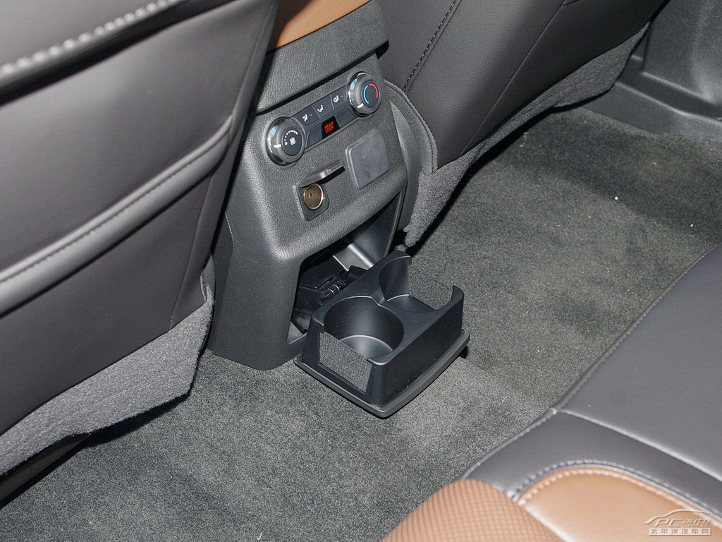 探險(xiǎn)者(進(jìn)口)空間高清大圖