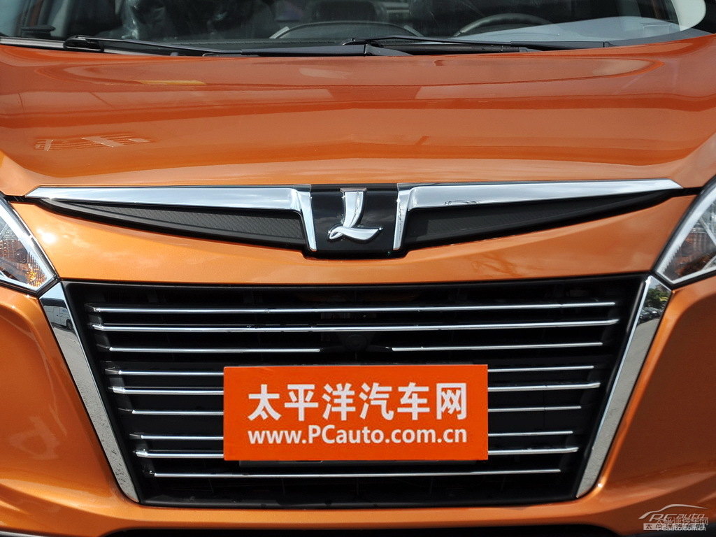 {ǽ݃(yu)6 SUV܇^^DƬ