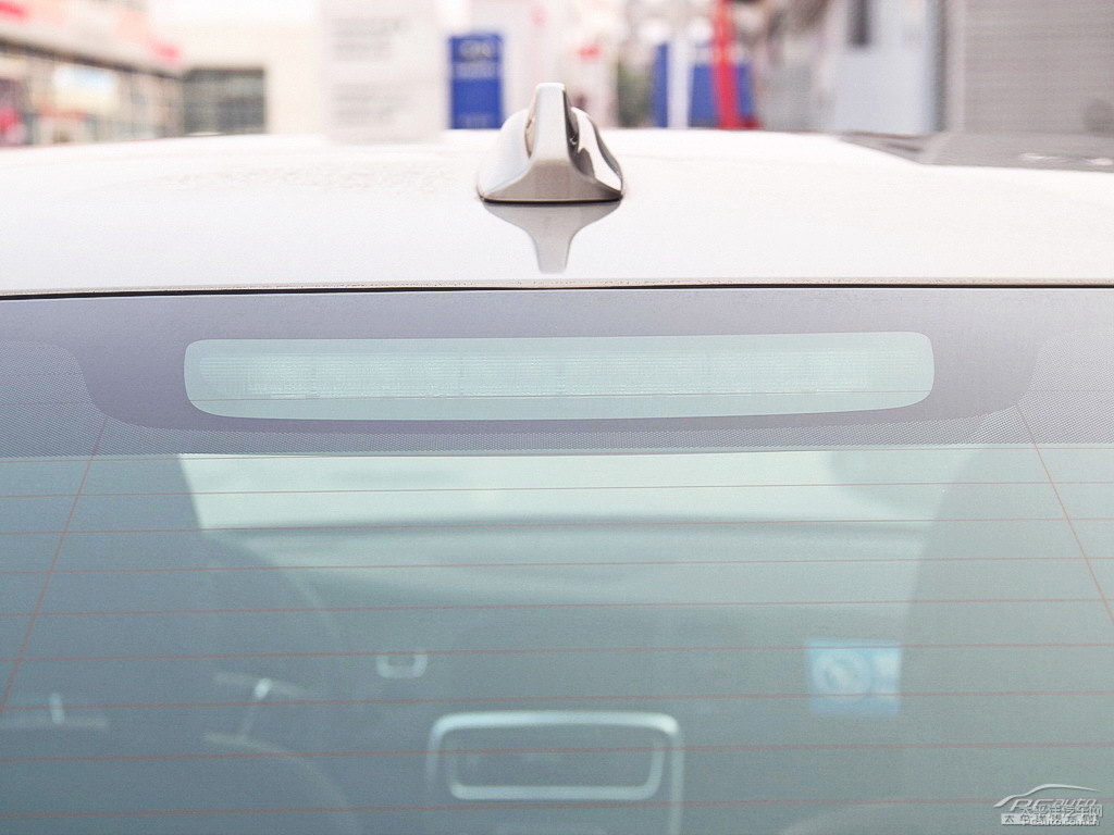 海貝灰沃爾沃S60車尾外觀圖片