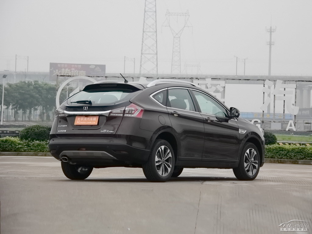 ǹ̴{ǽ݃(yu)6 SUV܇^^DƬ