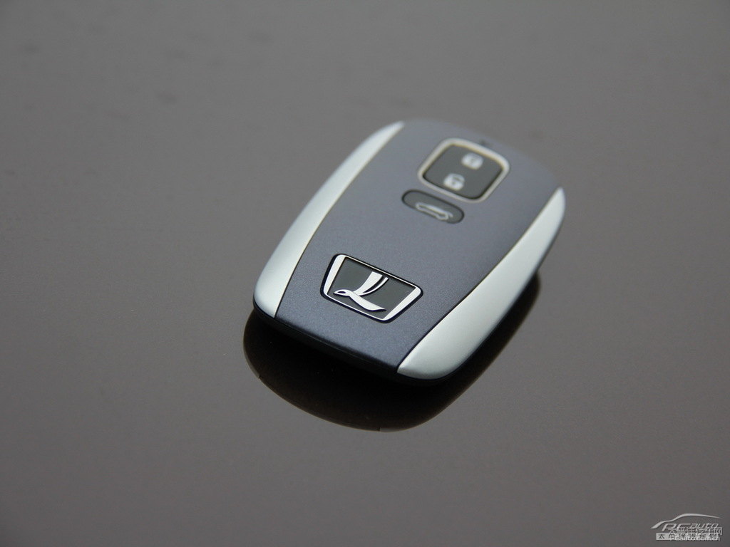ǹ̴{ǽ݃(yu)6 SUV(x)(ji)(x)(ji)DƬ