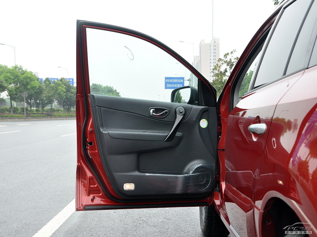 科雷傲(進(jìn)口)內(nèi)飾高清大圖