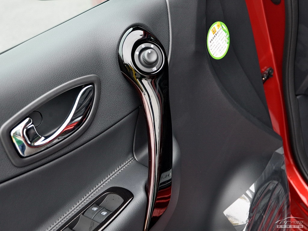 科雷傲(進(jìn)口)內(nèi)飾高清大圖