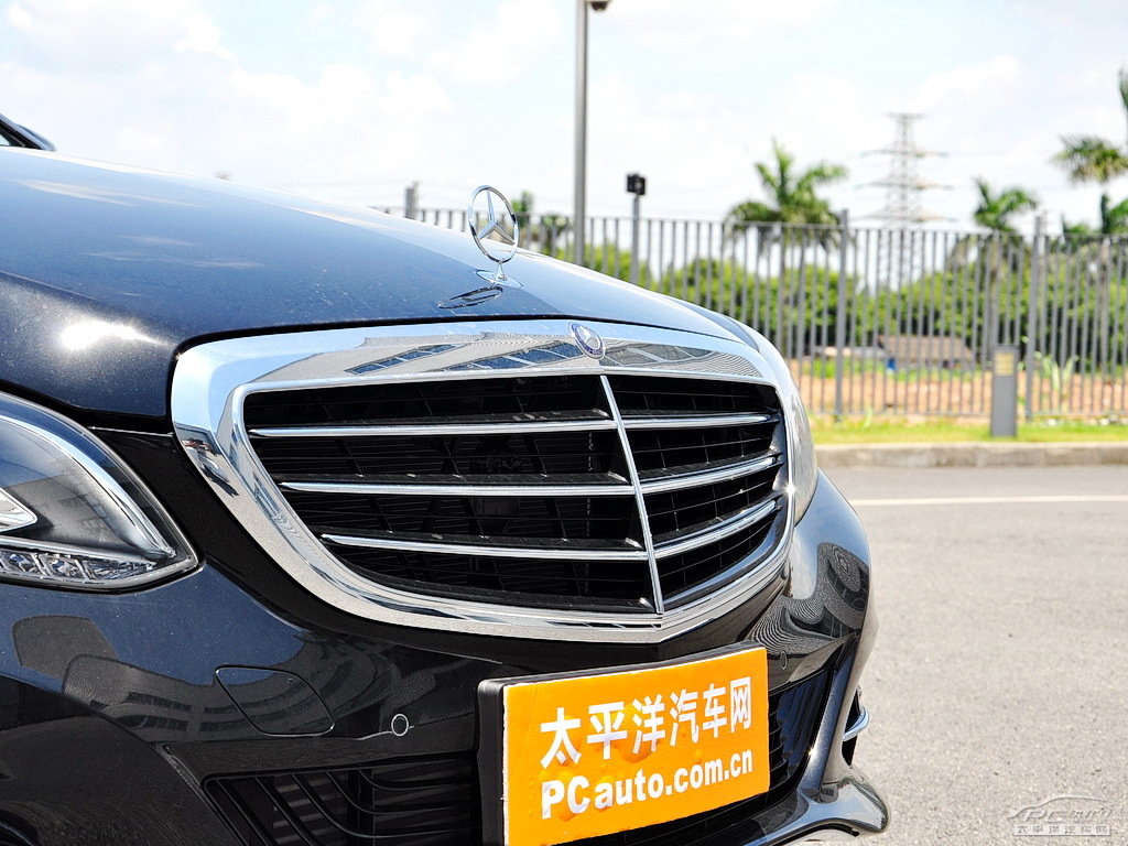 奔馳E級外觀高清大圖