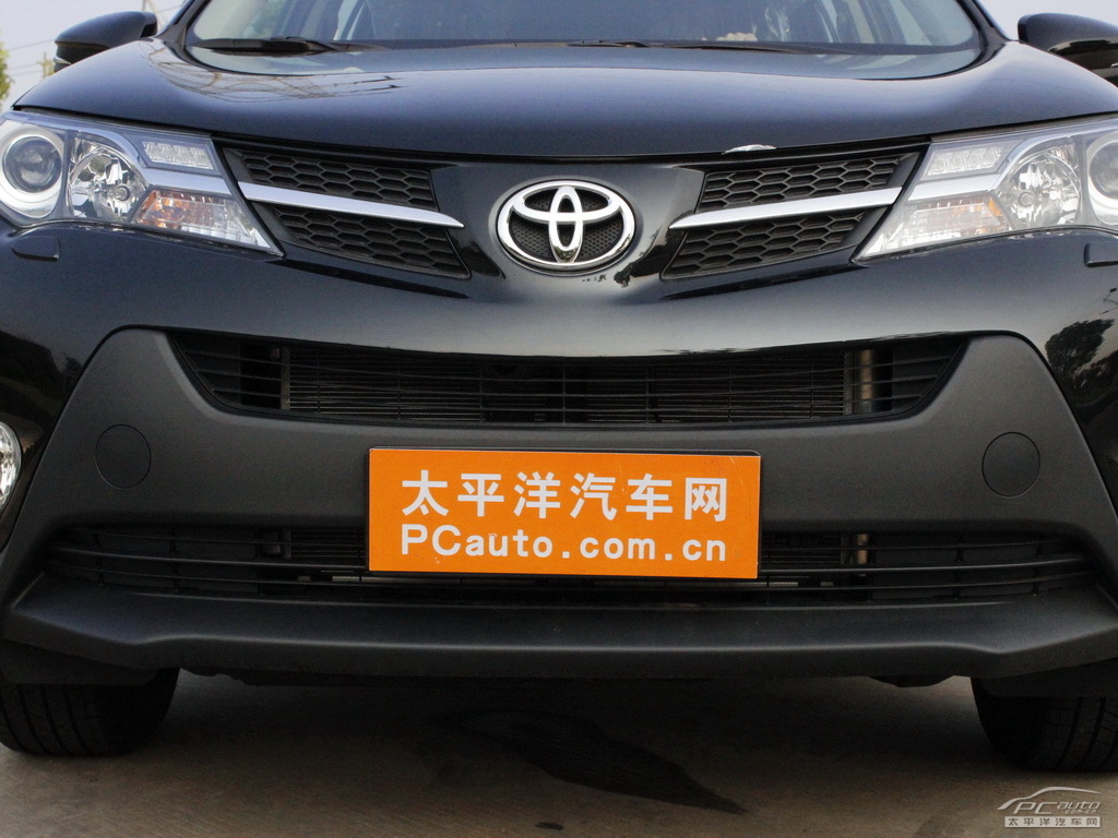 RAV4榮放外觀高清大圖