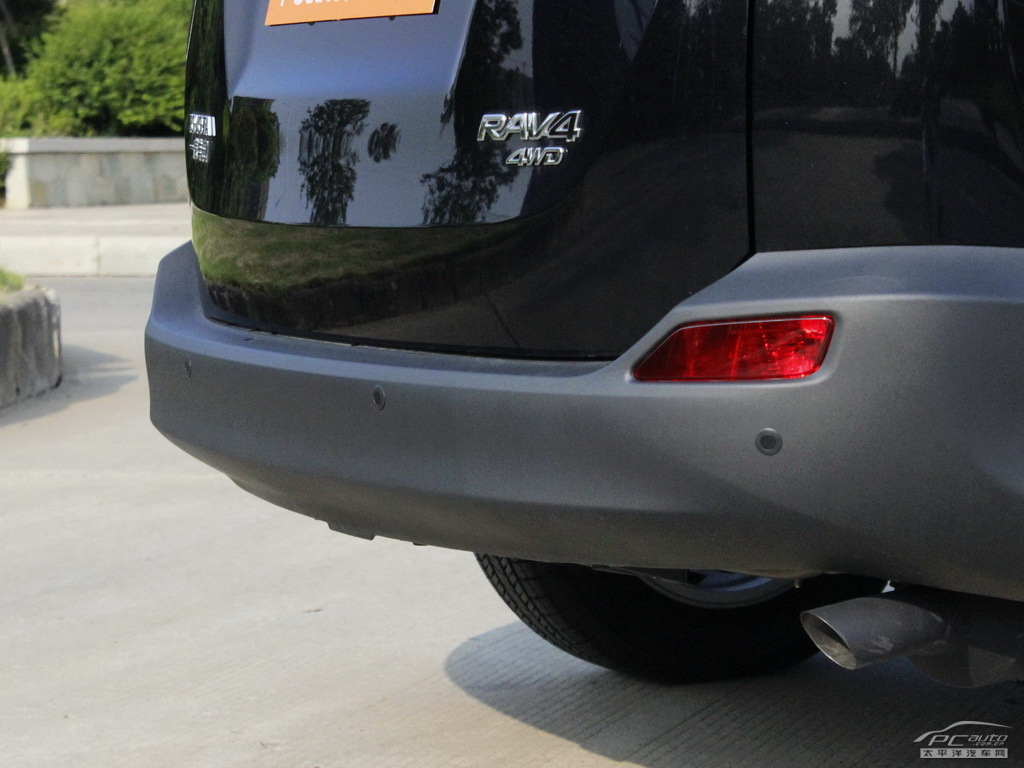 RAV4榮放外觀高清大圖
