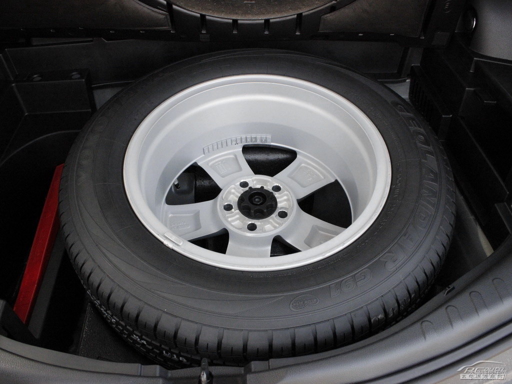 黑云母色RAV4榮放細(xì)節(jié)其它細(xì)節(jié)圖片