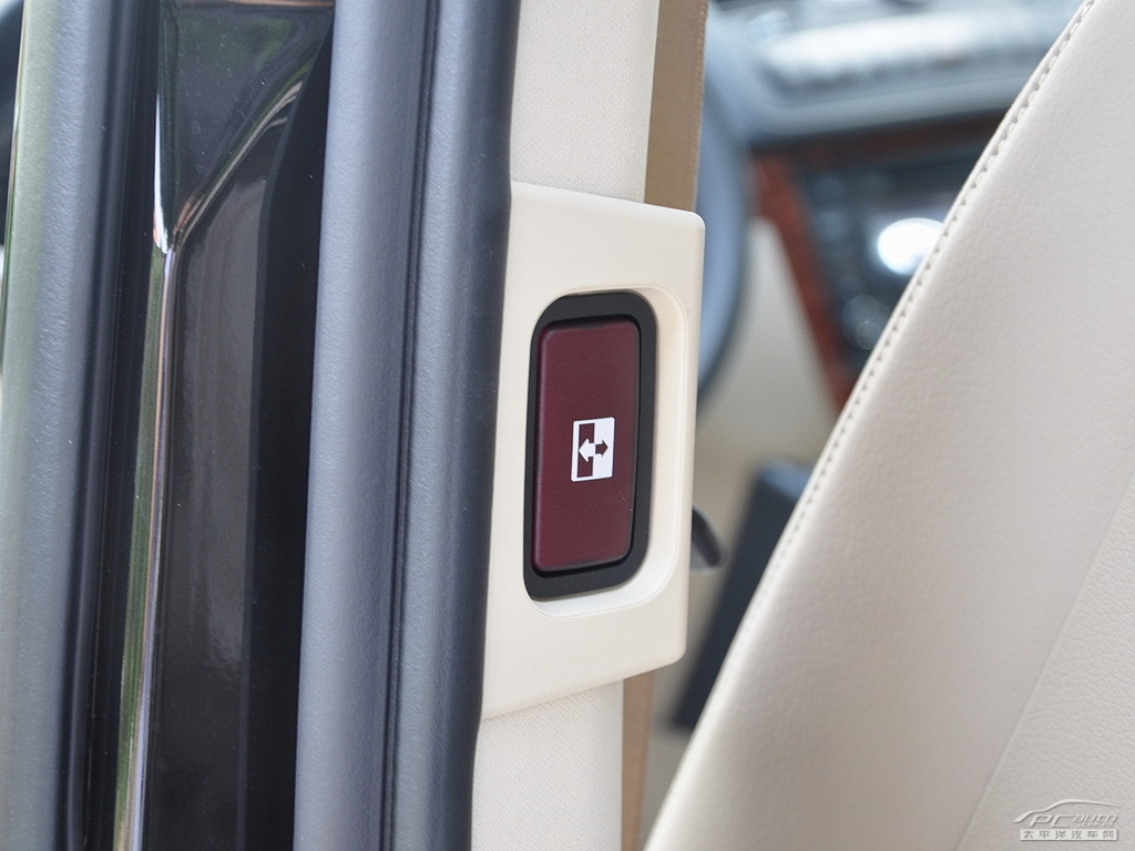 唯雅諾內(nèi)飾高清大圖