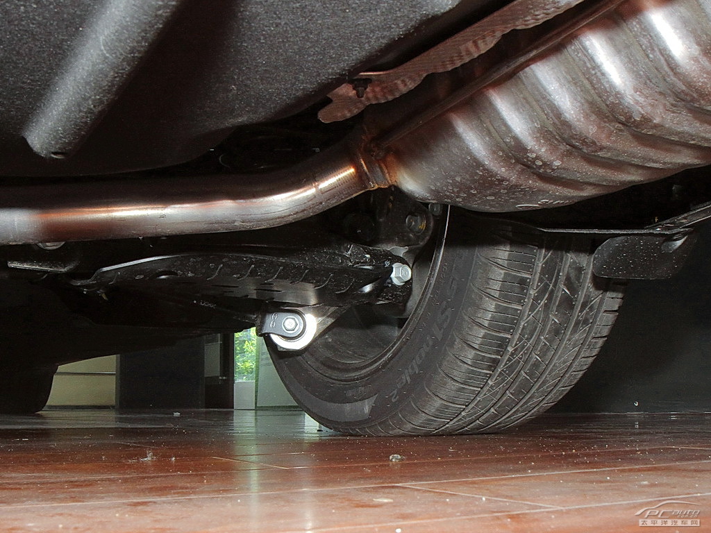 捷尼賽思G80細(xì)節(jié)高清大圖