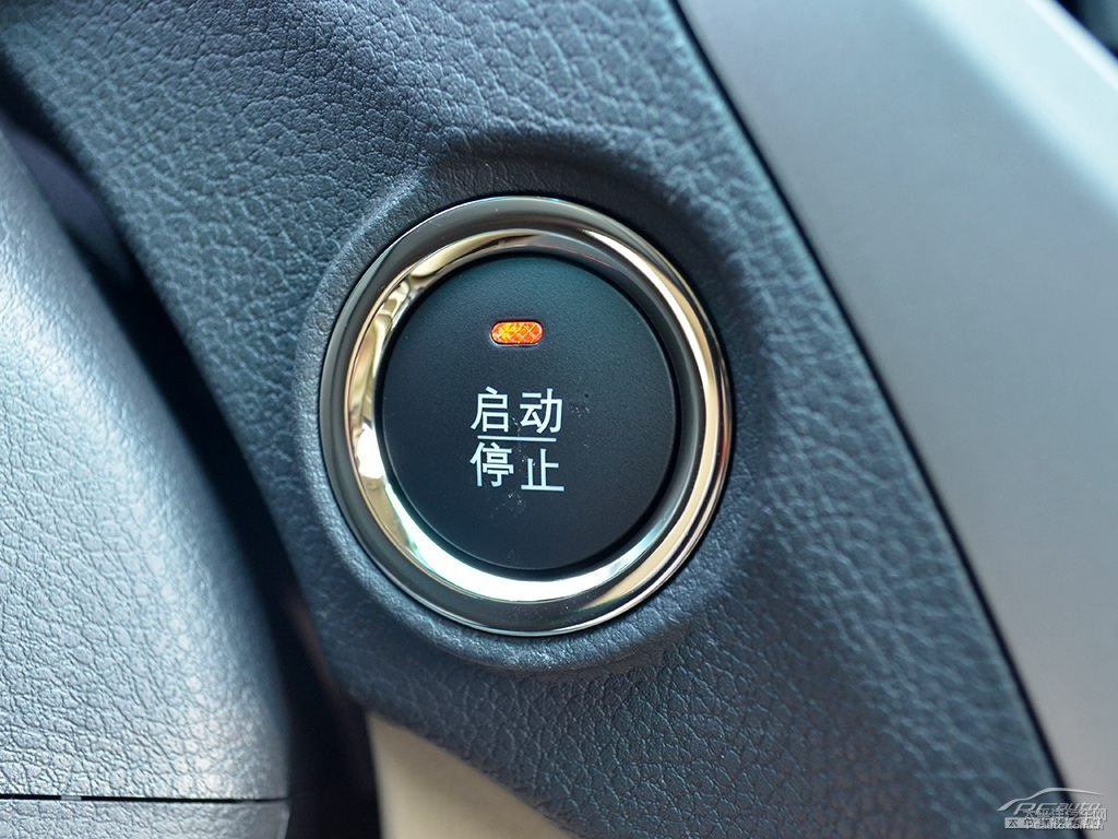 德蘭黑比亞迪F3中控內(nèi)飾圖片