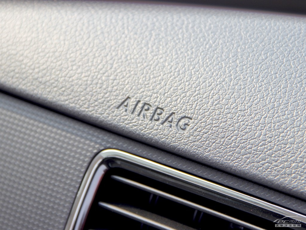 昕銳內(nèi)飾高清大圖