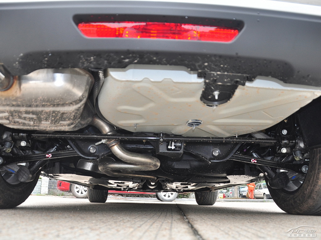 雪鐵龍C5細節(jié)高清大圖