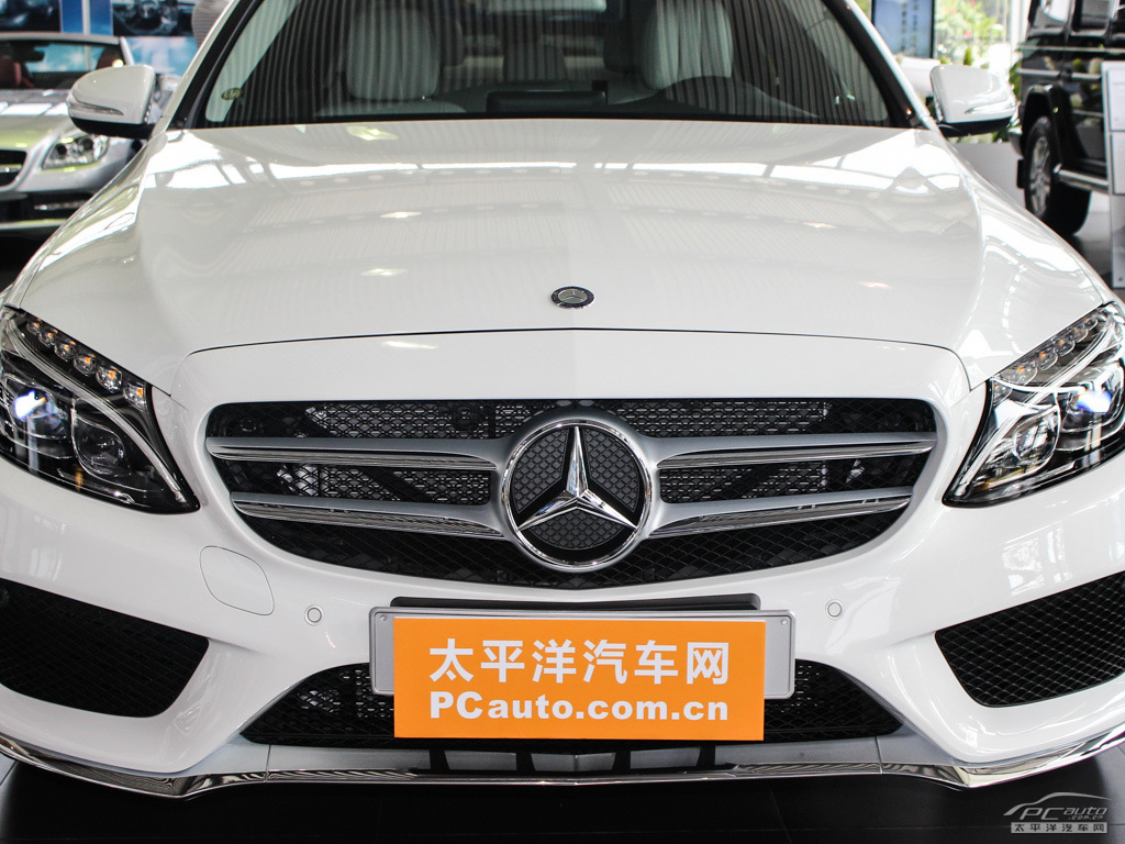 奔馳C級外觀高清大圖