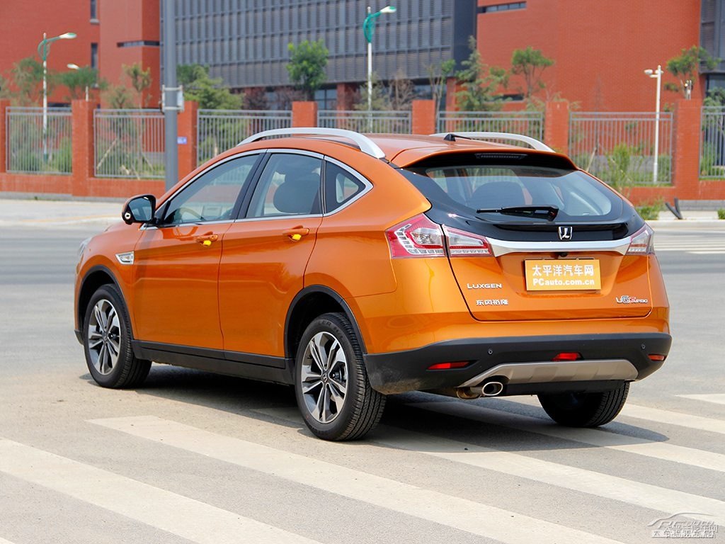 {ǽ݃(yu)6 SUV܇(ch)^^DƬ