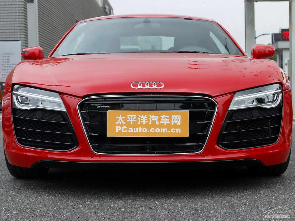 奧迪R8外觀高清大圖