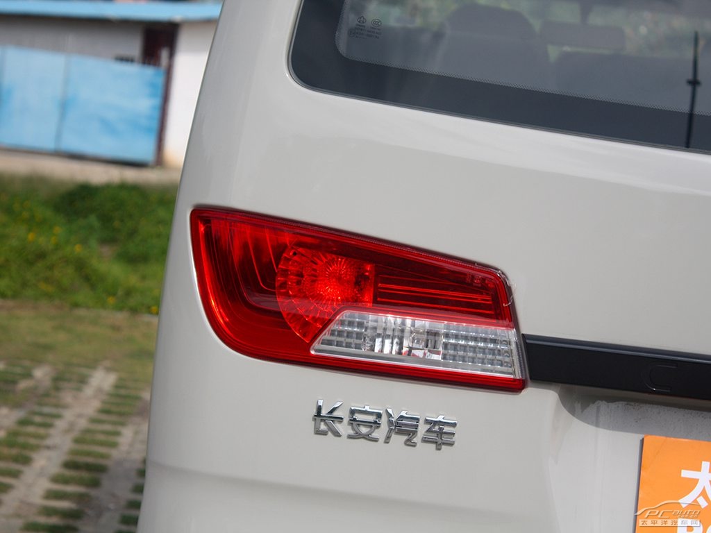 長(zhǎng)安之星2外觀高清大圖