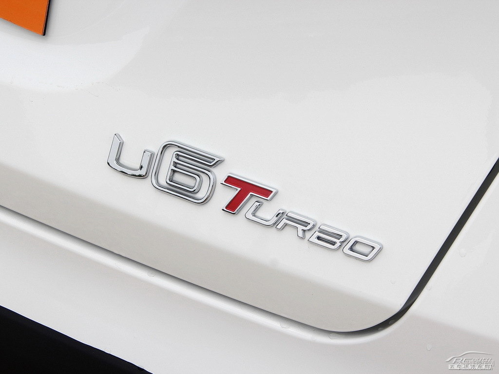 ɰ׼{ǽ݃(yu)6 SUV܇β^DƬ